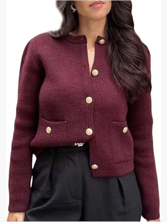 Oversized Chunky Knit Cardigan with Wooden Toggle Buttons and Pockets - Picture 1 of 6